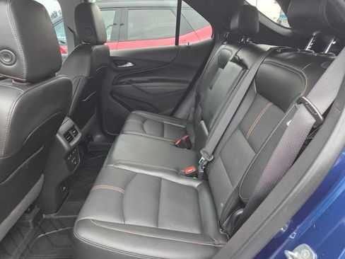 Used 2023 Chevrolet Equinox Premier FWD image 11