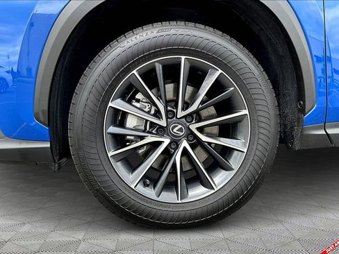 Used 2025 Lexus NX 250 FWD image 21