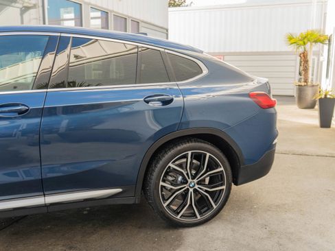 Used 2020 BMW X4 xDrive30i w/ Convenience Package AWD/4WD image 5