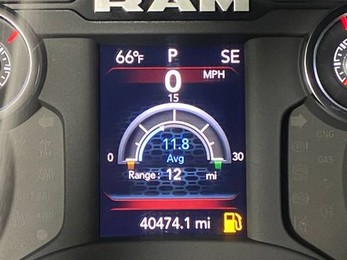 Used 2024 RAM 2500 Big Horn AWD/4WD image 18