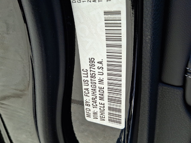 New 2026 Jeep Grand Cherokee Laredo w/ MOPAR Finishing Package AWD/4WD image 18