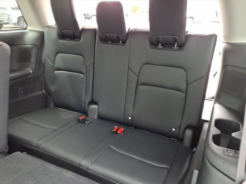 Used 2025 Nissan Pathfinder Platinum w/ Cargo Package AWD/4WD image 29