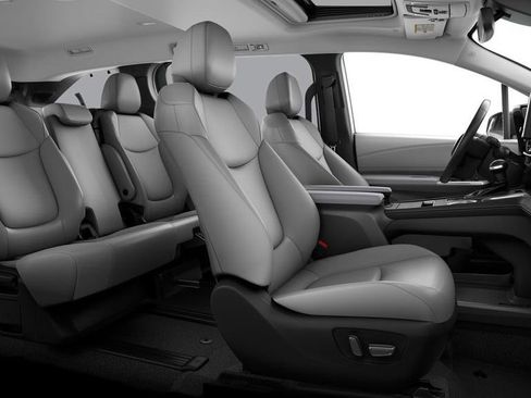 New 2026 Toyota Sienna XLE FWD image 7
