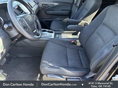 Used 2023 Honda Ridgeline Sport image 10