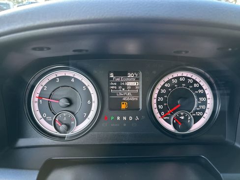 Certified 2019 RAM 1500 Express image 15