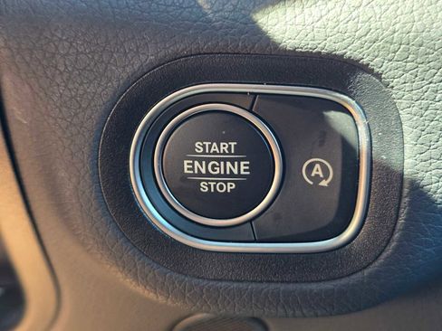 Used 2026 Mercedes-Benz GLE 350 4MATIC image 36