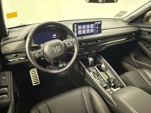 Used 2024 Honda Accord Sport image 38