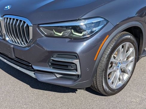 Used 2022 BMW X5 xDrive45e w/ Climate Comfort Package AWD/4WD image 9