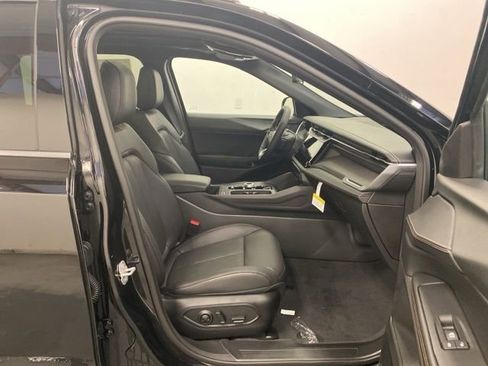 New 2026 Jeep Cherokee Overland image 27