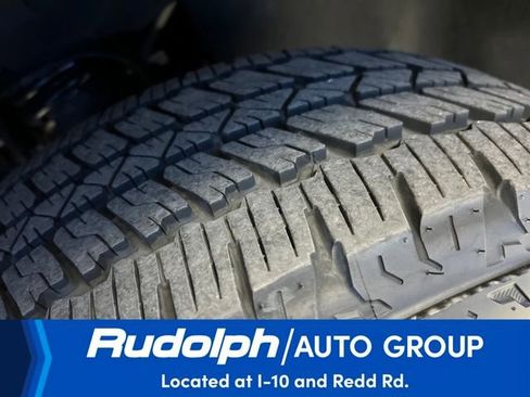 Used 2024 Chevrolet Colorado Z71 w/ Z71 Convenience Package 2 image 31