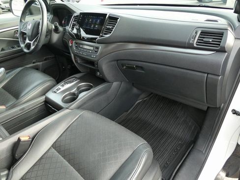 Used 2020 Honda Passport EX-L image 15