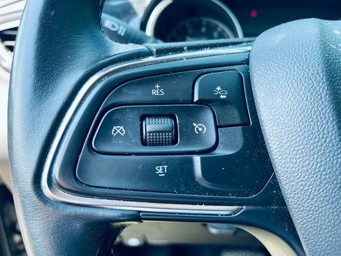Used 2023 Buick Encore GX Preferred w/ Cold Weather Comfort Package AWD/4WD image 15