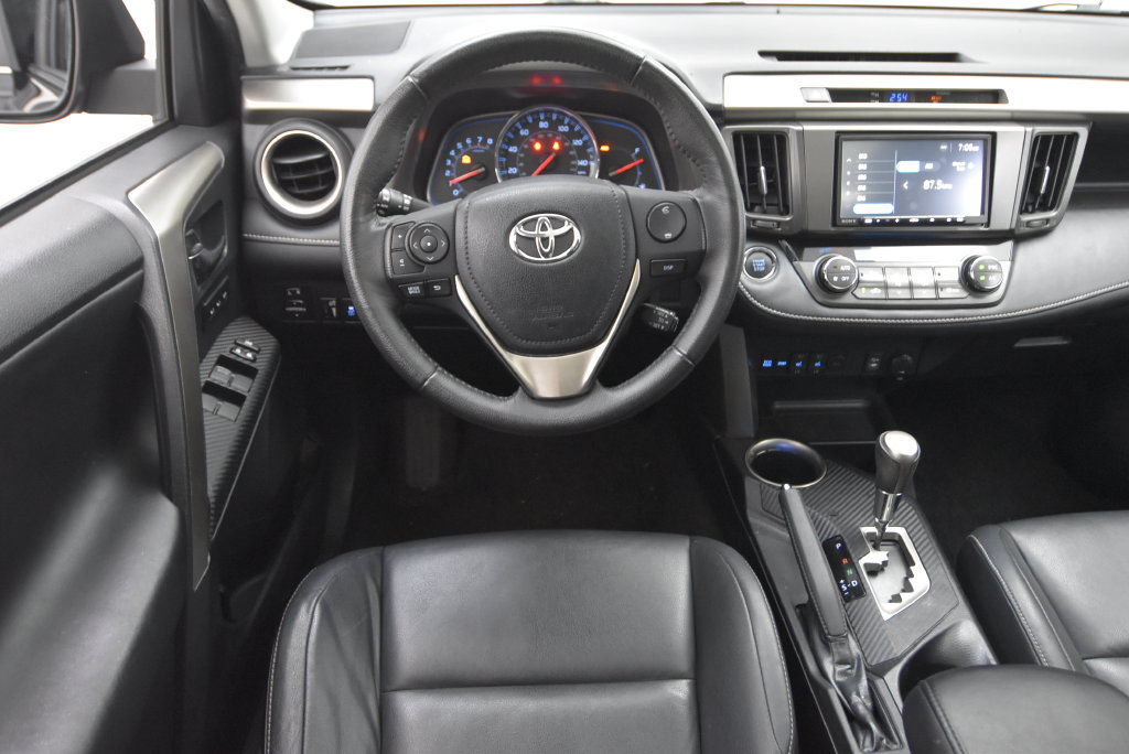 Used 2013 Toyota RAV4 Limited AWD/4WD image 27