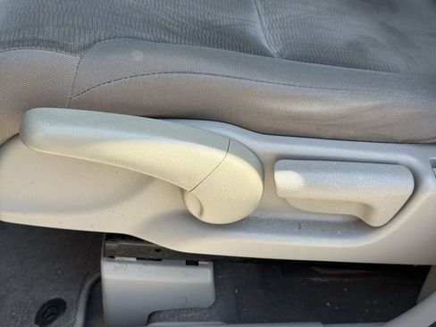 Used 2014 Honda CR-V LX image 23