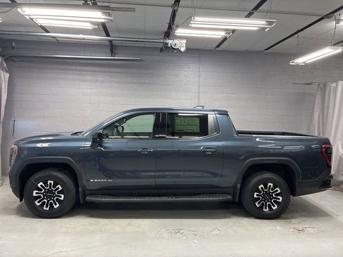 New 2026 GMC Sierra EV Elevation image 35