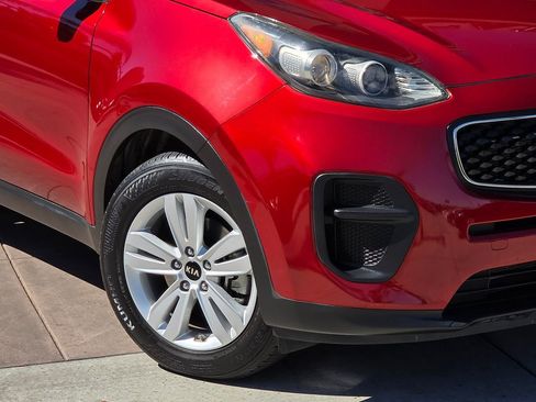 Used 2019 Kia Sportage LX image 5