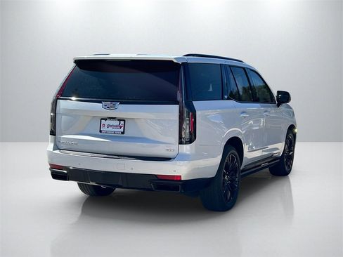 Used 2021 Cadillac Escalade Sport w/ Driver Assist Tech Package image 5