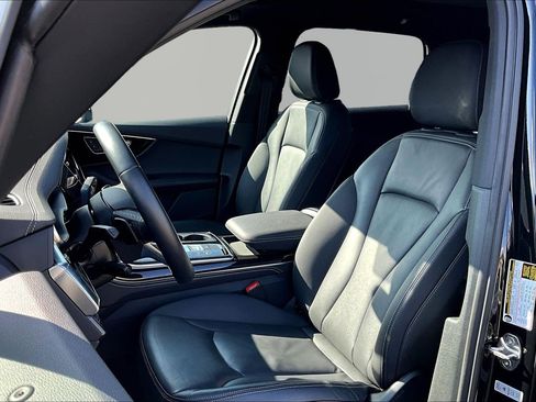 Used 2025 Audi Q7 Premium Plus image 22