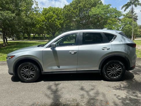 Used 2020 MAZDA CX-5 Touring image 4