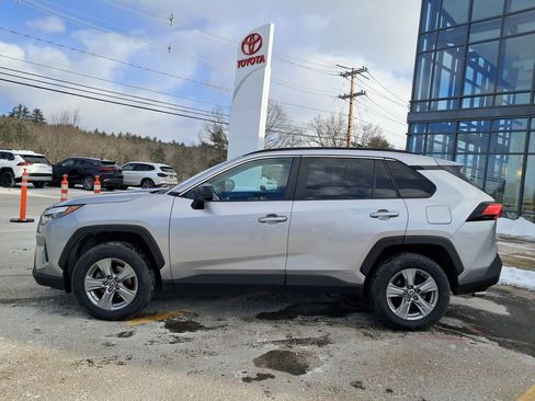 Used 2023 Toyota RAV4 LE image 3