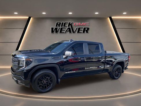 Used 2024 GMC Sierra 1500 Pro w/ Graphite Edition AWD/4WD image 2