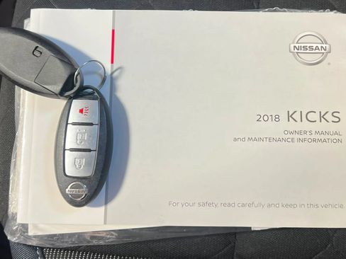 Used 2018 Nissan Kicks SV w/ Exterior Package FWD image 39