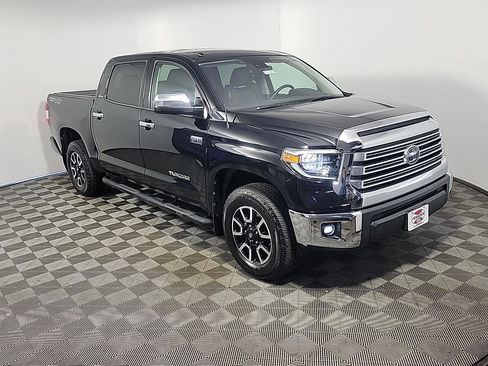 Used 2018 Toyota Tundra Limited w/ Limited Premium Package AWD/4WD image 2