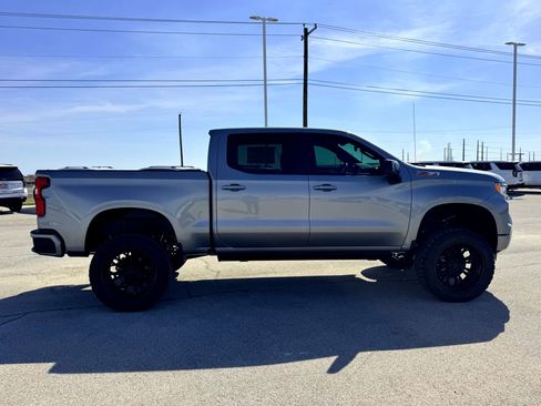 New 2026 Chevrolet Silverado 1500 RST w/ Z71 Off-Road Package AWD/4WD image 4