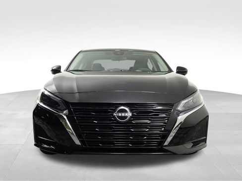 New 2025 Nissan Altima 2.5 SL image 8