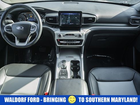Used 2022 Ford Explorer XLT w/ Equipment Group 202A image 21