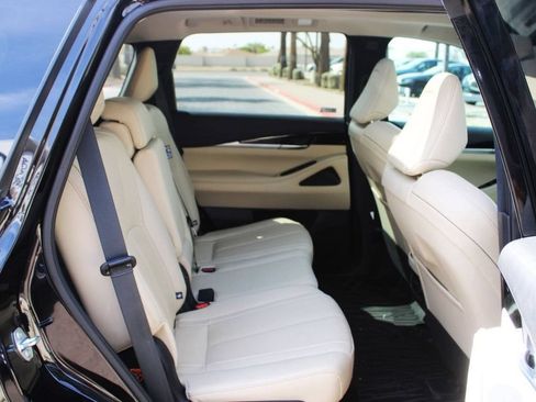 Used 2024 INFINITI QX60 Pure AWD/4WD image 15