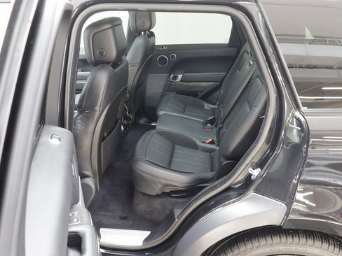 Used 2021 Land Rover Range Rover Sport HST image 16