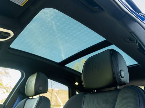 New 2026 Porsche Macan Turbo AWD/4WD image 19