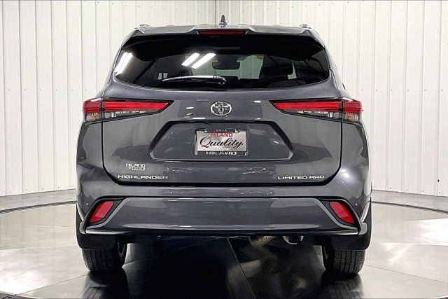 Used 2023 Toyota Highlander Limited AWD/4WD image 4