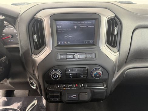 Used 2024 Chevrolet Silverado 2500 W/T w/ WT Fleet Convenience Package AWD/4WD image 19