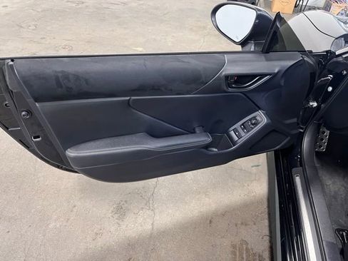 Used 2023 Toyota GR86 Premium w/ ALL Weather Mat Package (TMS) image 17