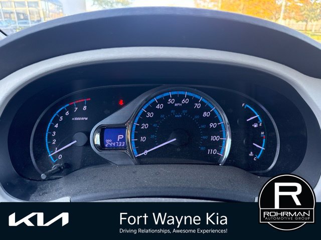 Used 2012 Toyota Sienna XLE w/ Entertainment Pkg FWD image 10