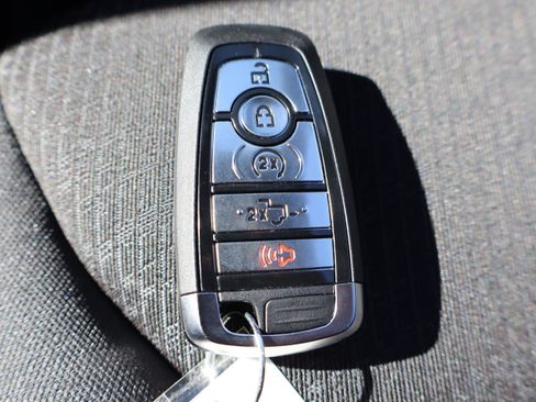 New 2026 Ford F150 XLT w/ Equipment Group 302A MID image 32