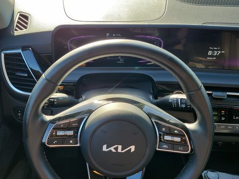 Used 2025 Kia Seltos S FWD image 20