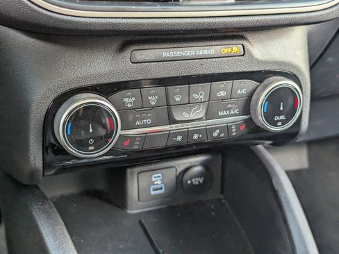 Used 2022 Ford Escape SEL w/ SEL Stealth AWD Package image 27