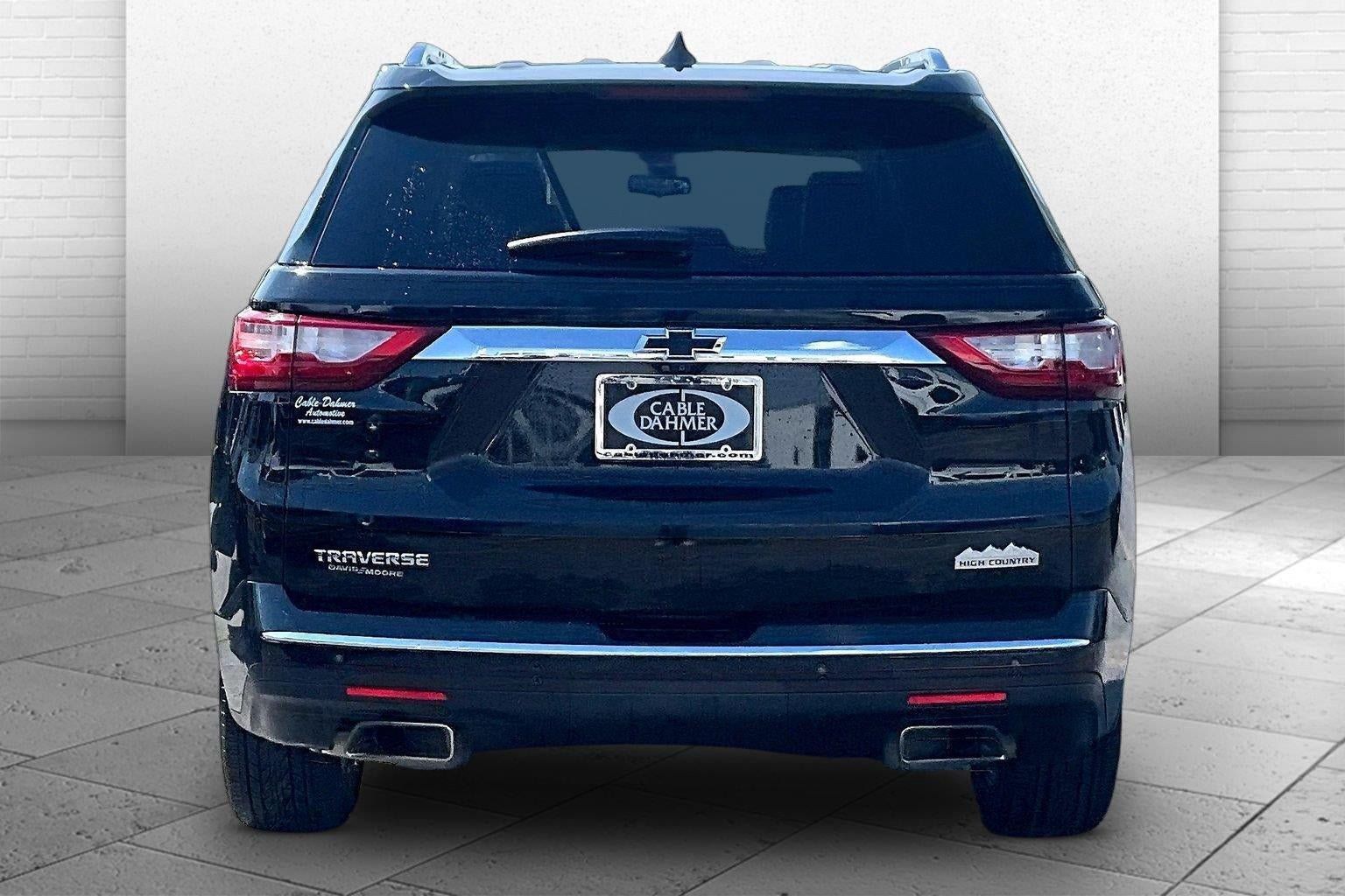 Used 2020 Chevrolet Traverse High Country w/ LPO, Cargo Package FWD image 3