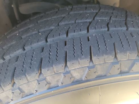 Used 2021 Ford Expedition XLT image 32