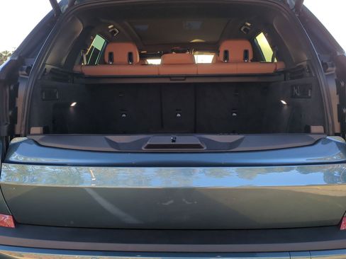 Used 2026 BMW X5 xDrive50e image 32