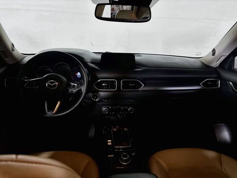 Used 2018 MAZDA CX-5 Touring w/ Preferred Equipment Package FWD image 12