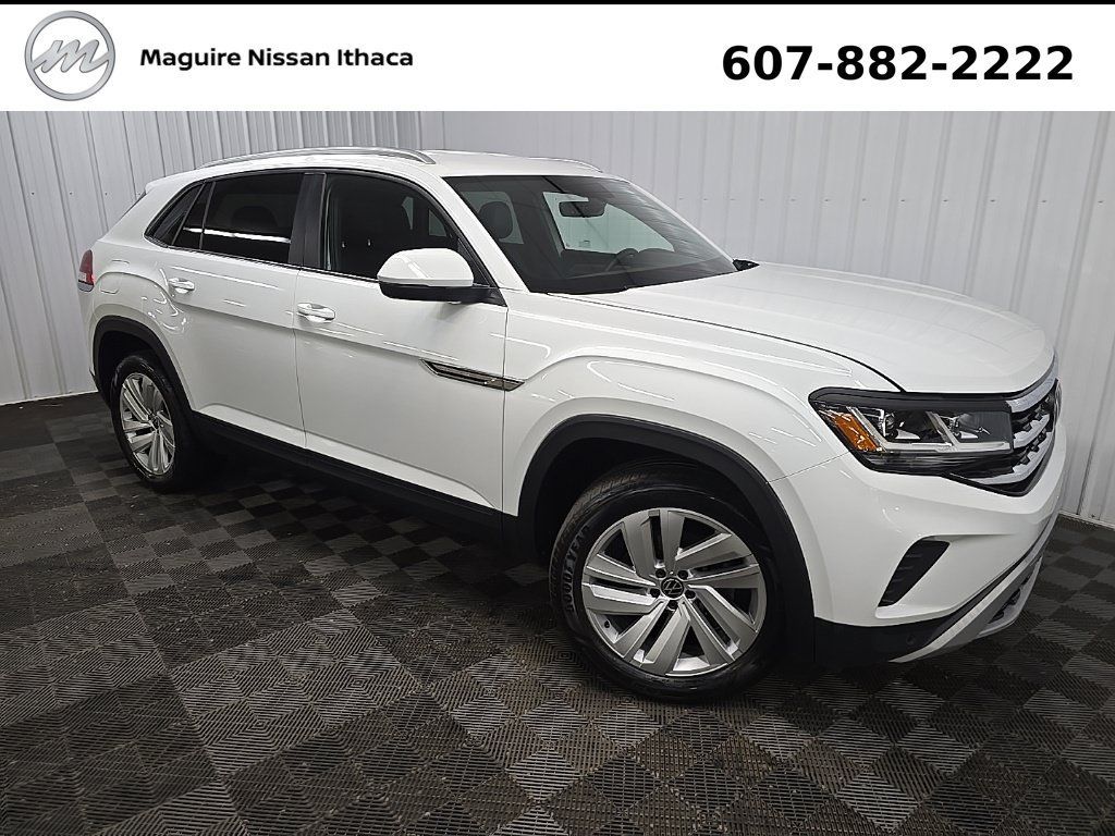 Used 2023 Volkswagen Atlas Cross Sport SE AWD/4WD image 8
