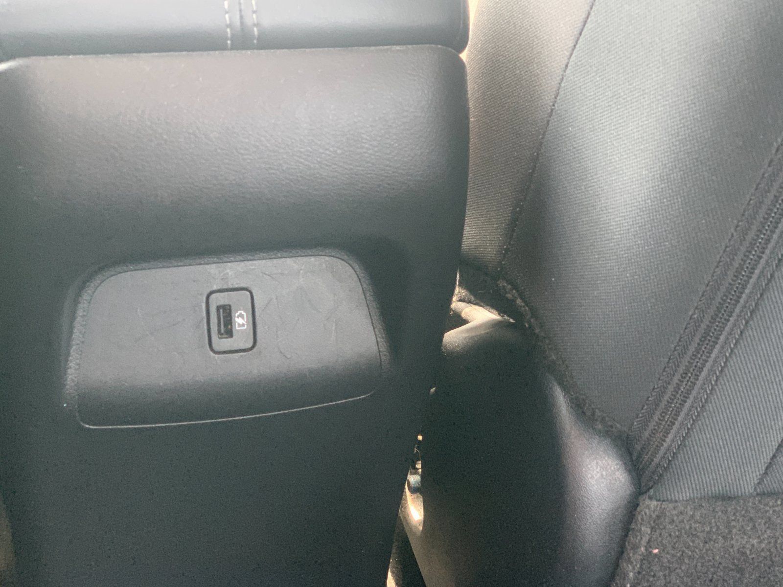 Used 2025 Nissan Sentra SV FWD image 16