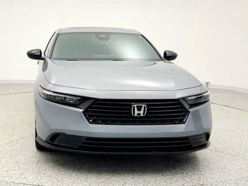 Used 2024 Honda Accord Sport image 2