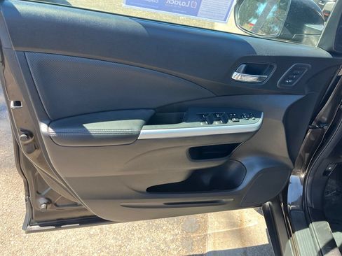 Used 2015 Honda CR-V Touring image 11