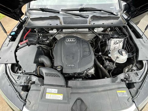 Used 2018 Audi Q5 2.0T Premium Plus w/ Premium Plus Package AWD/4WD image 11