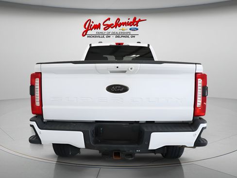 Used 2025 Ford F250 Lariat w/ Black Appearance Package AWD/4WD image 5
